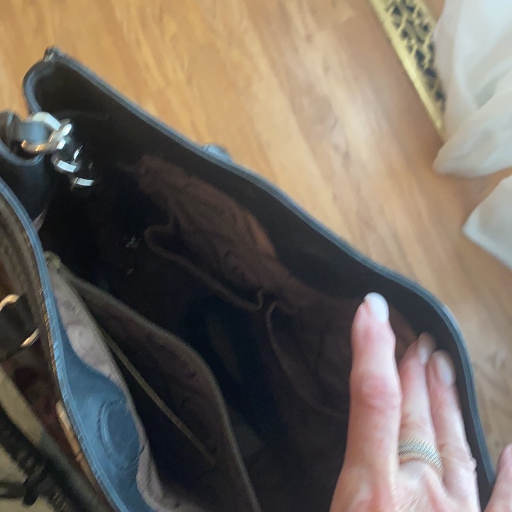 Handbag - Picture 2 of 4